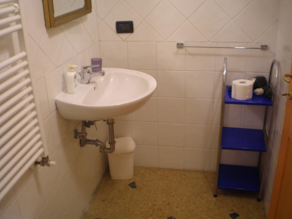 Bed And Breakfast Arcobaleno Bologne Extérieur photo